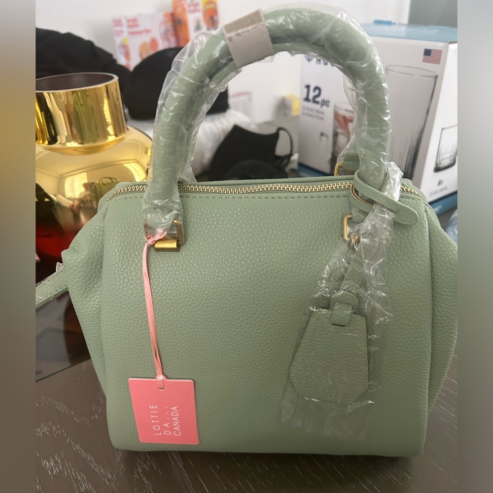 Women’s purse